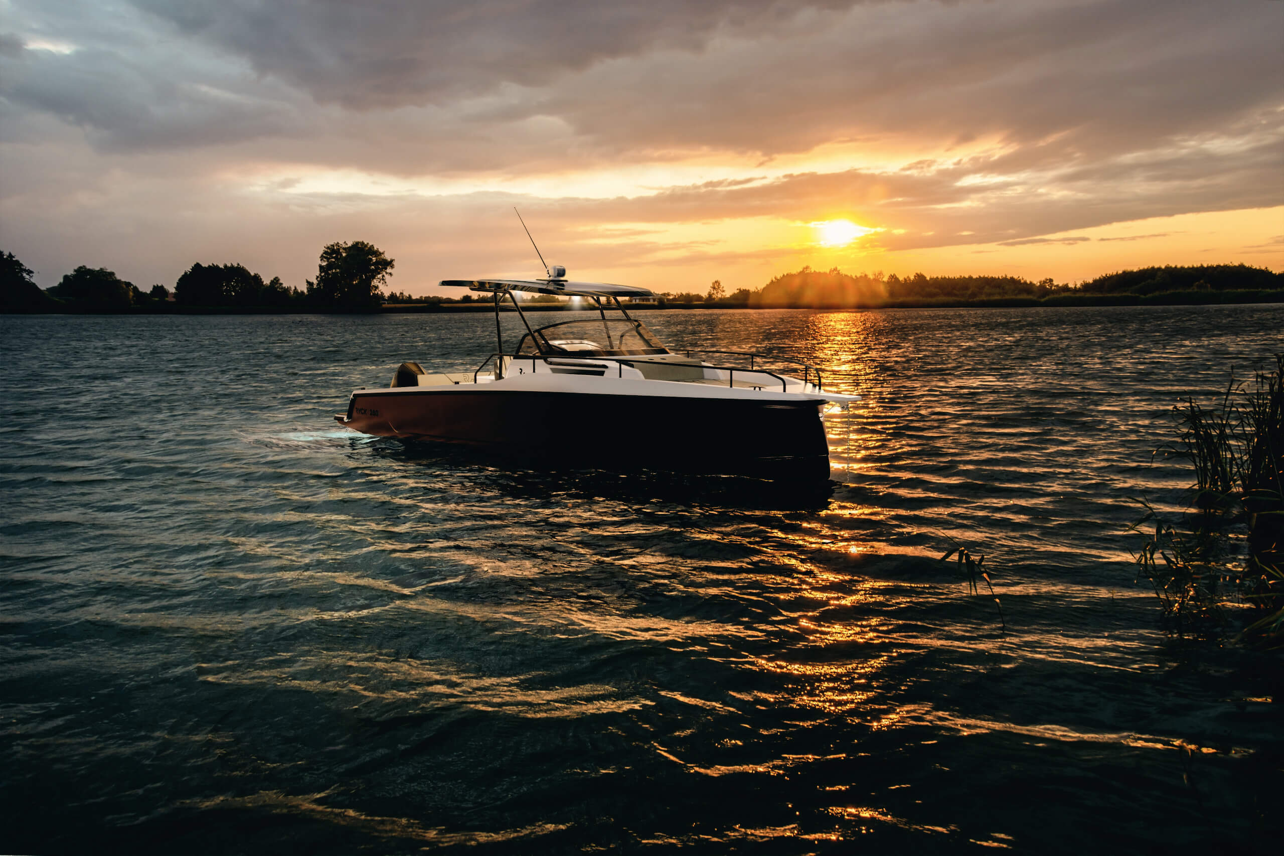 weekender, cruising, dayboat, underwater light, t-top, sunset